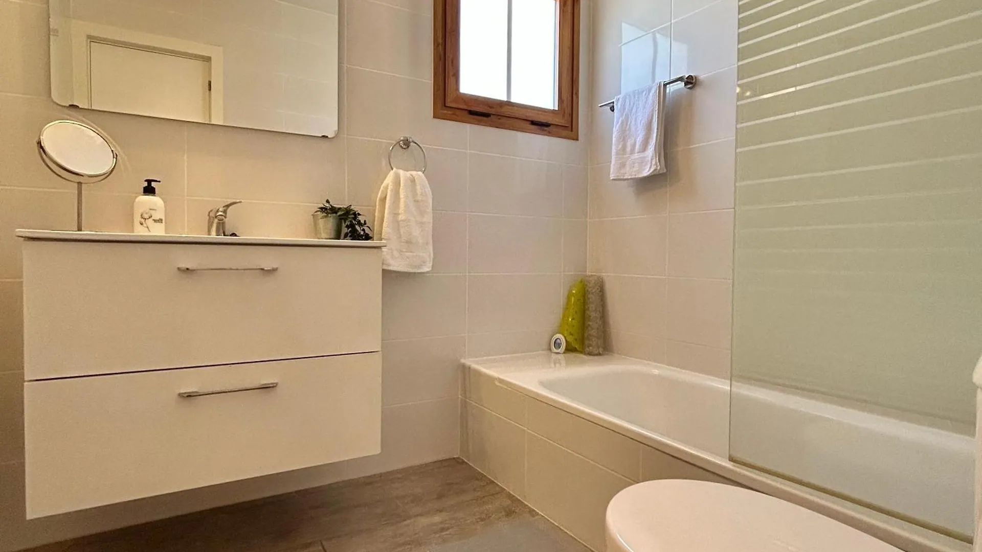 2 Bdr Penthouse Apt, Sea Views, Heated Pool K211 ロスクリスティアーノス