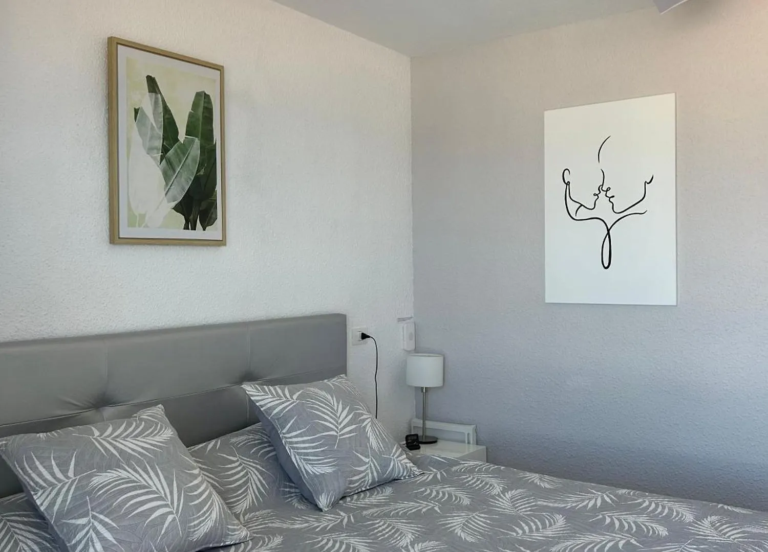 2 Bdr Penthouse Apt, Sea Views, Heated Pool K211 ロスクリスティアーノス アパート