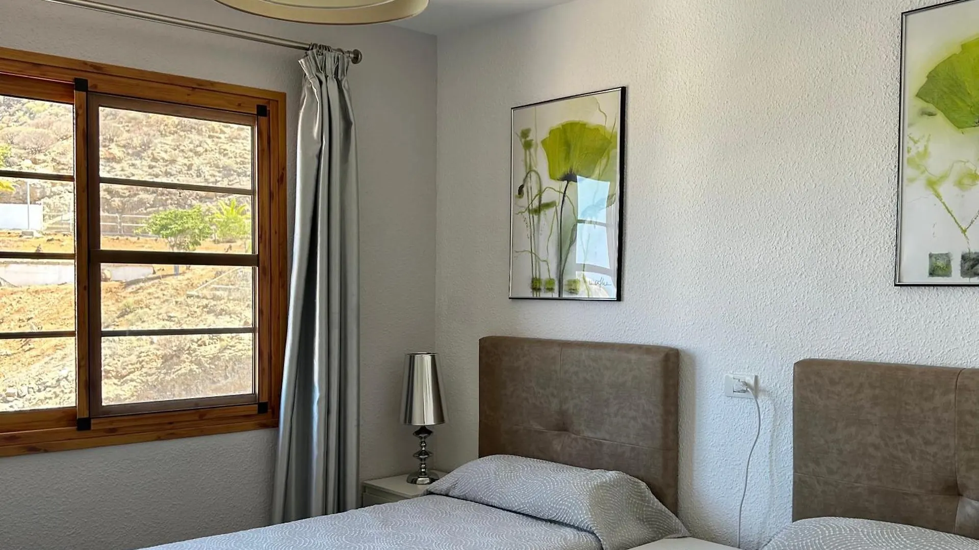 アパート 2 Bdr Penthouse Apt, Sea Views, Heated Pool K211 ロスクリスティアーノス